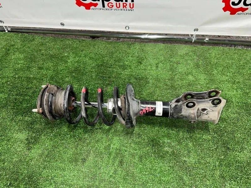 Амортизатор подвески Honda Civic 8 FD1 R18 2009 перед. прав. (б/у)