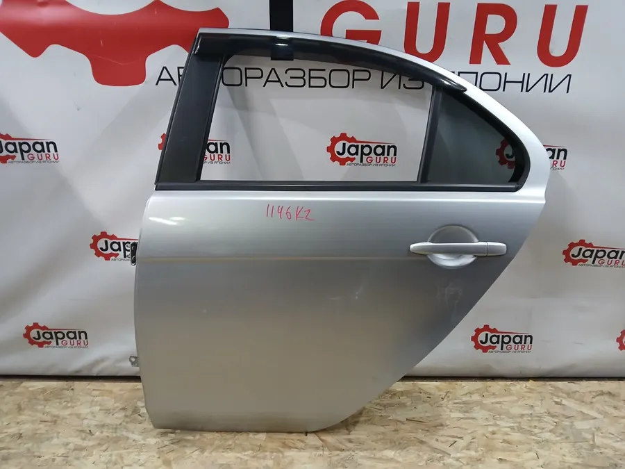 Дверь боковая Mitsubishi Lancer 10 4B11 2.0 2007 задн. лев. (б/у)